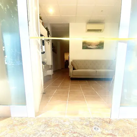 Fantastic Near & Science Apartmán