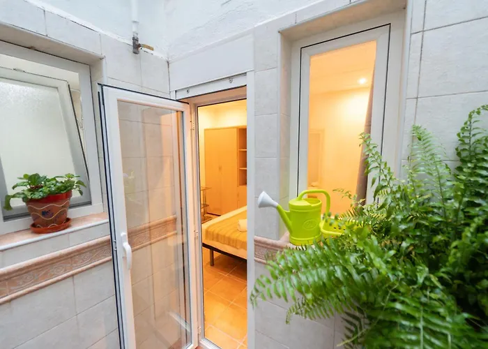Apartamento Fantastic Near & Science *